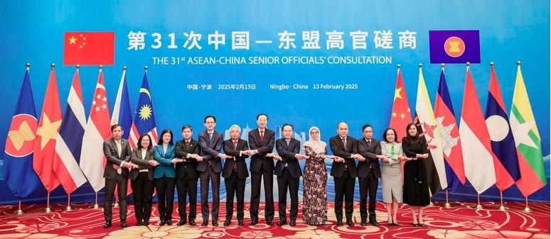 Vietnam urges stronger ASEAN – China cooperation amid regional complexities